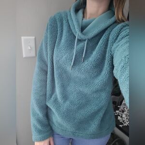 Champion Cowl Neck Sweater‎